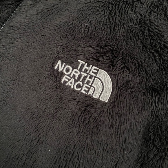 🏞 Black North Face Fleece Jacket - Picture 5 of 7